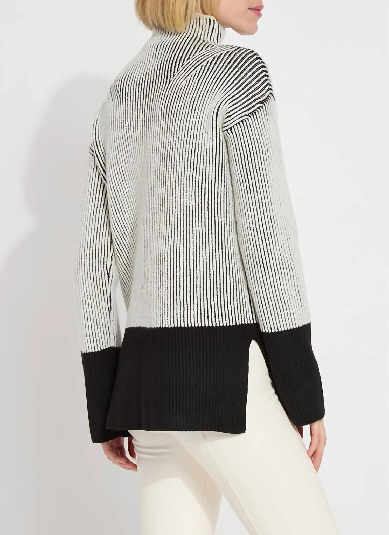 Alia Cozy Rib Sweater In Black