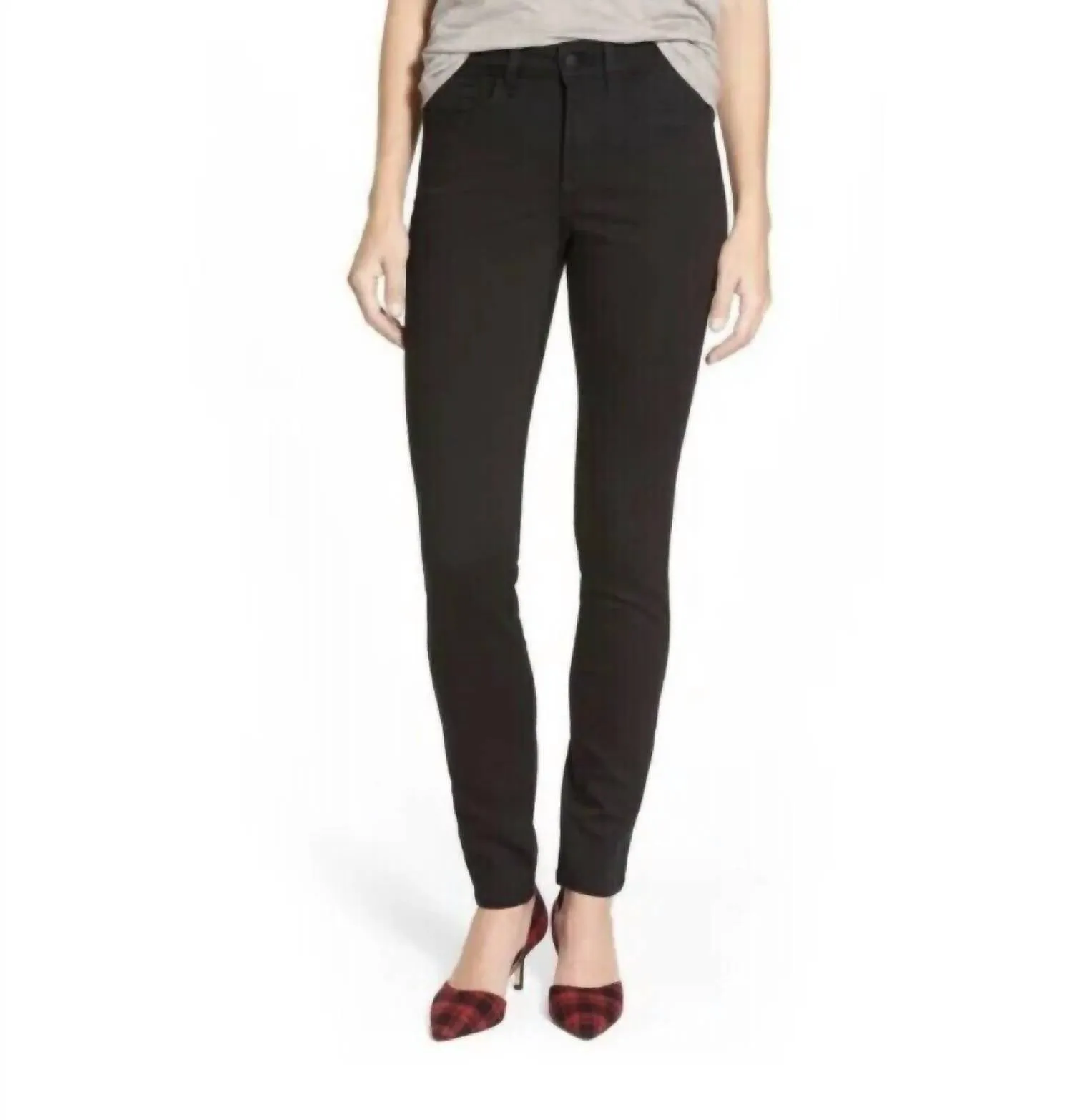 Ami Skinny Jeans In Black