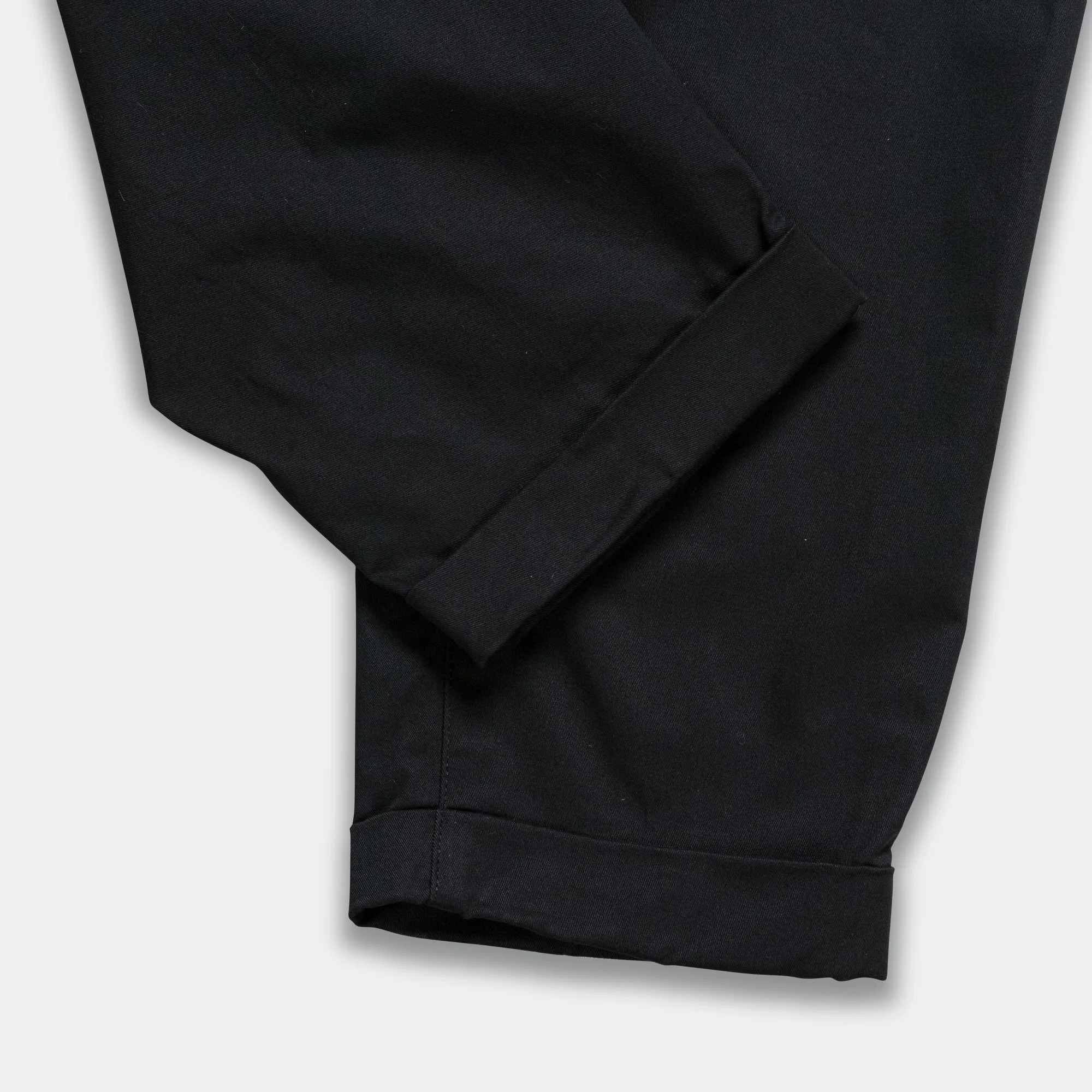 Beams Clothing 2 Pleats Trousers Twill - Black