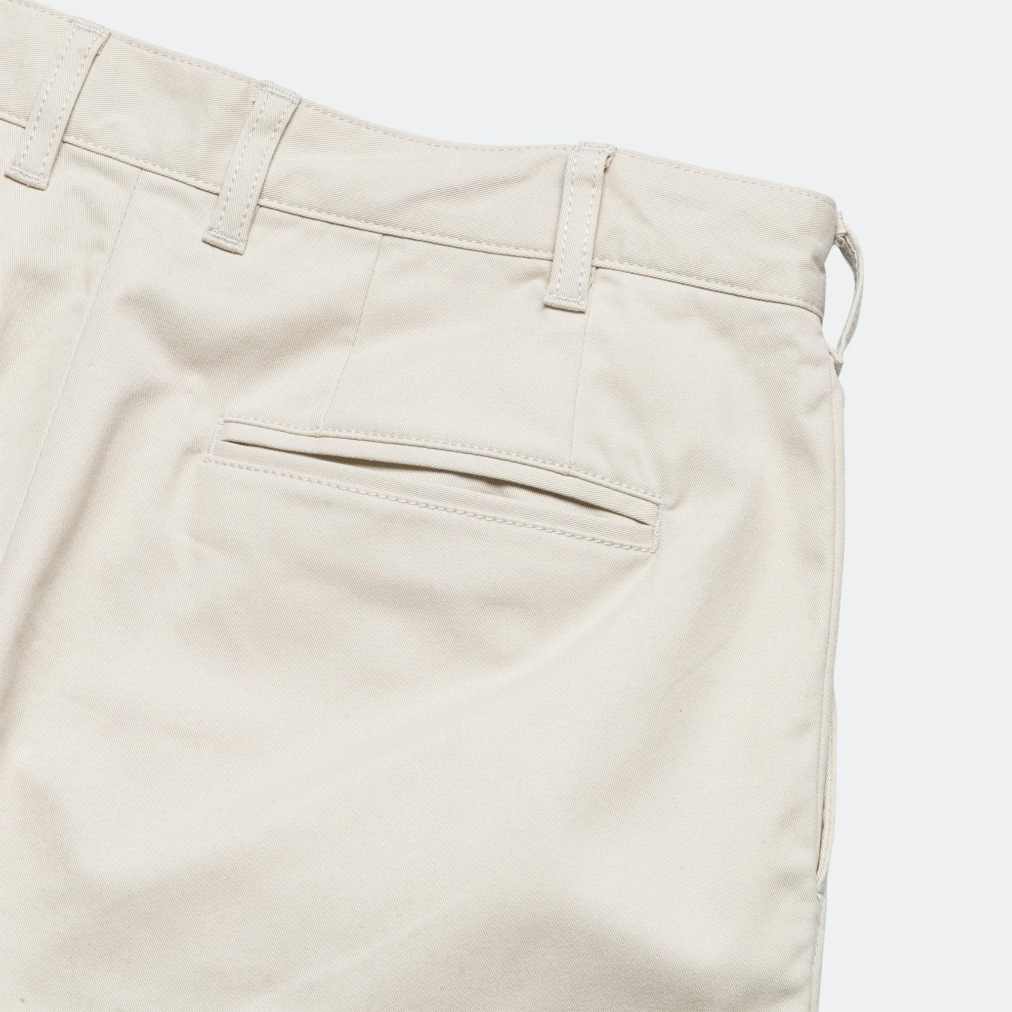 Beams Clothing 2 Pleats Trousers Twill - Cement