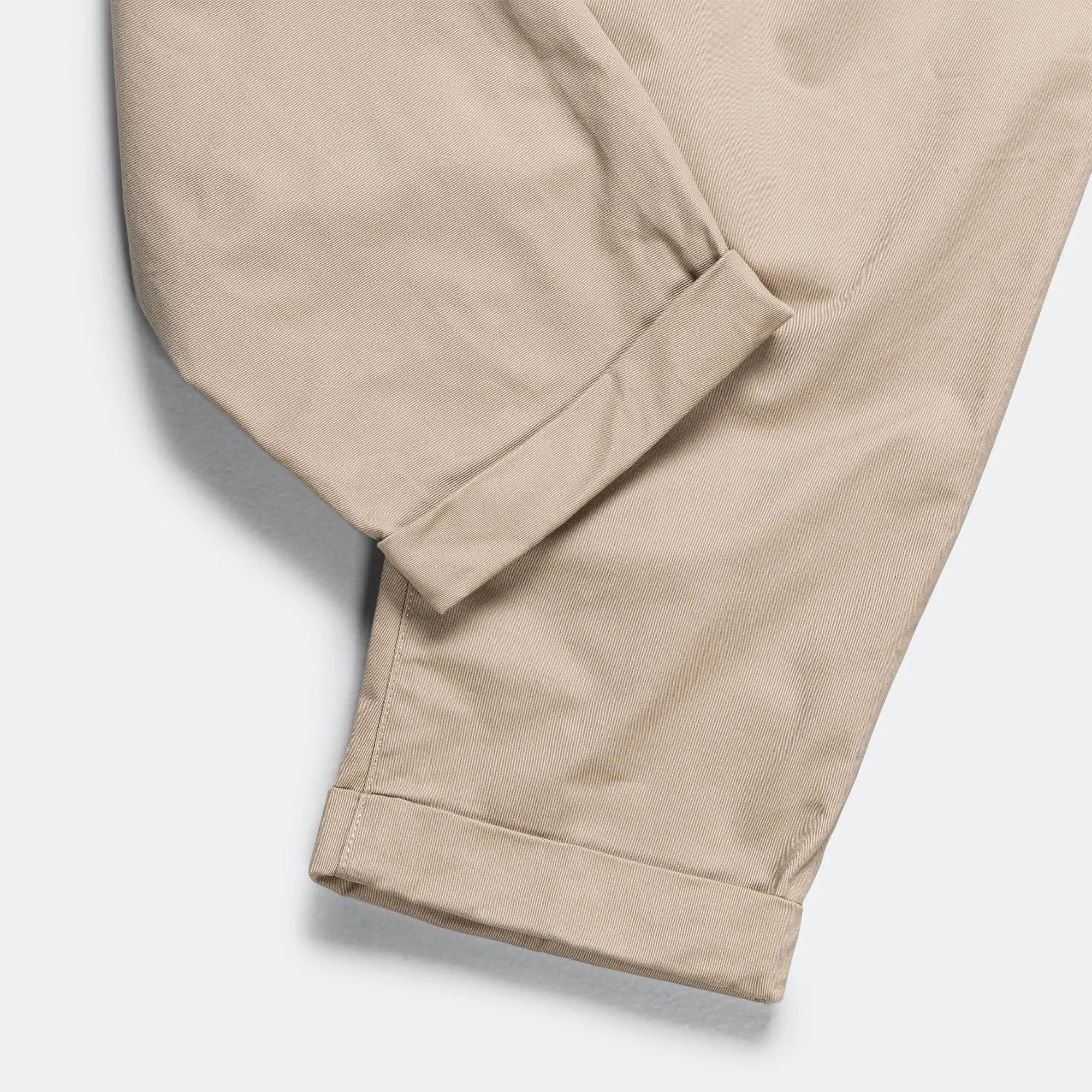 Beams Clothing 2 Pleats Trousers Twill - Khaki