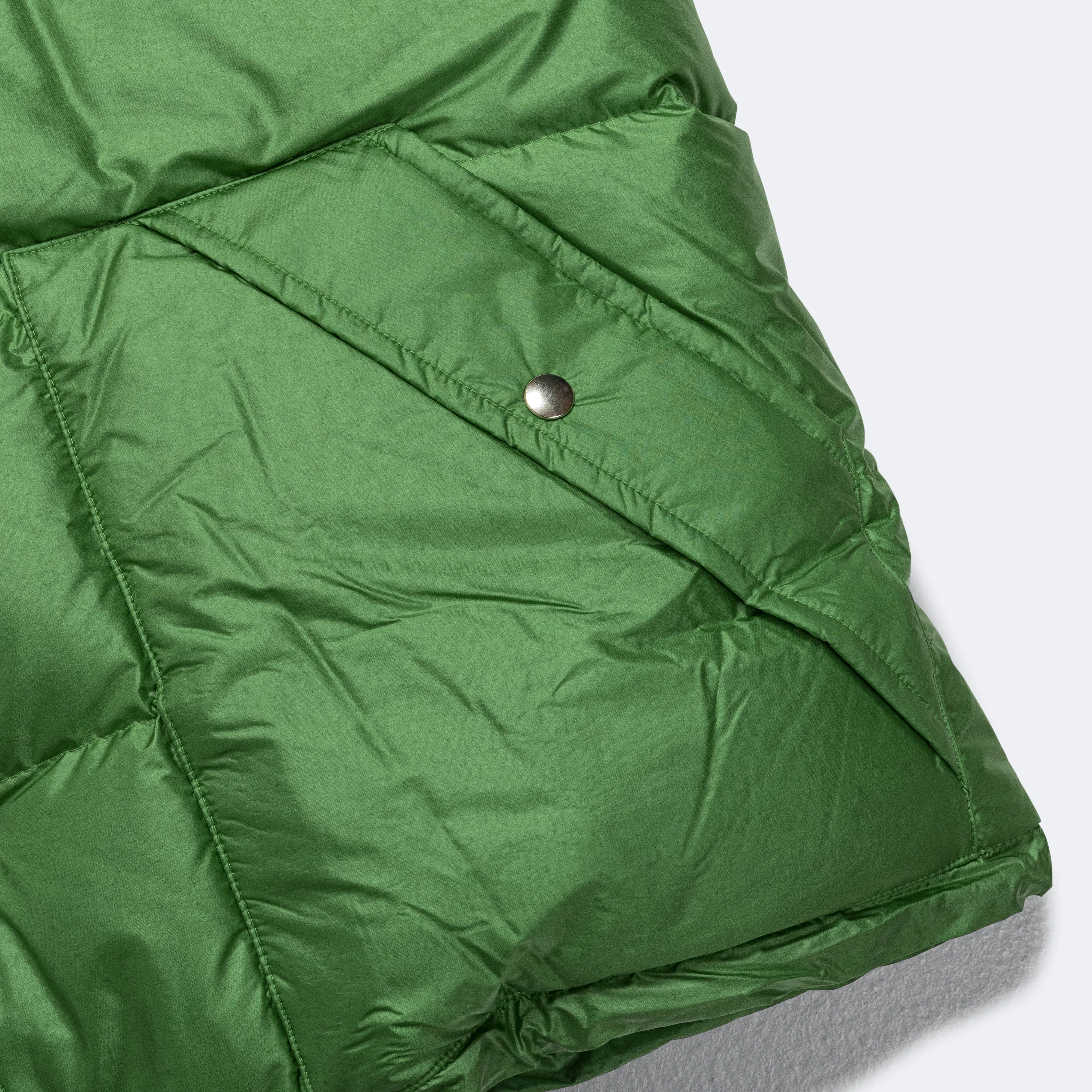 Beams Clothing Expedition Down Parka II - Kale/Eggplant