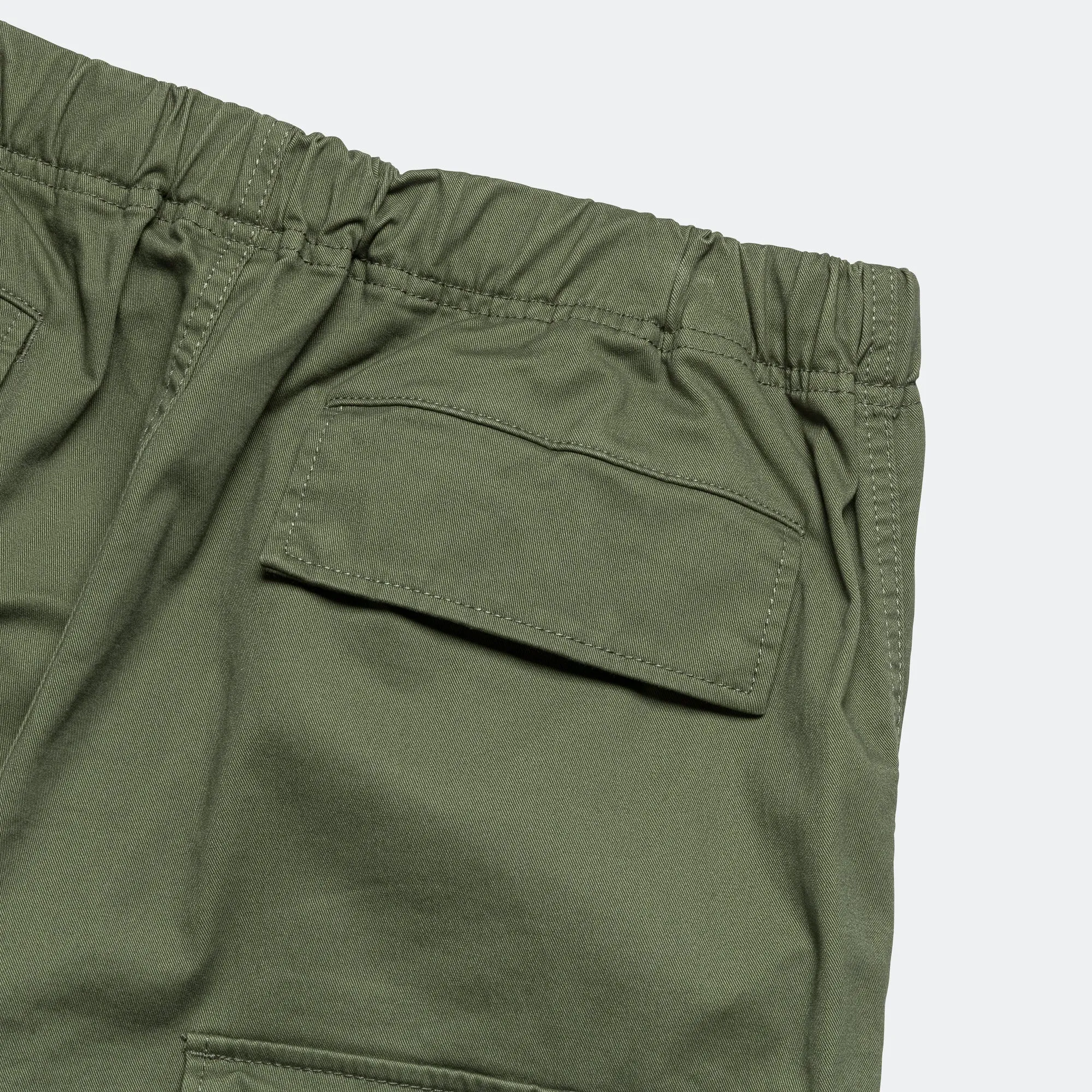 Beams Clothing Multi Pockets Balloon Cargo Trousers - Olive