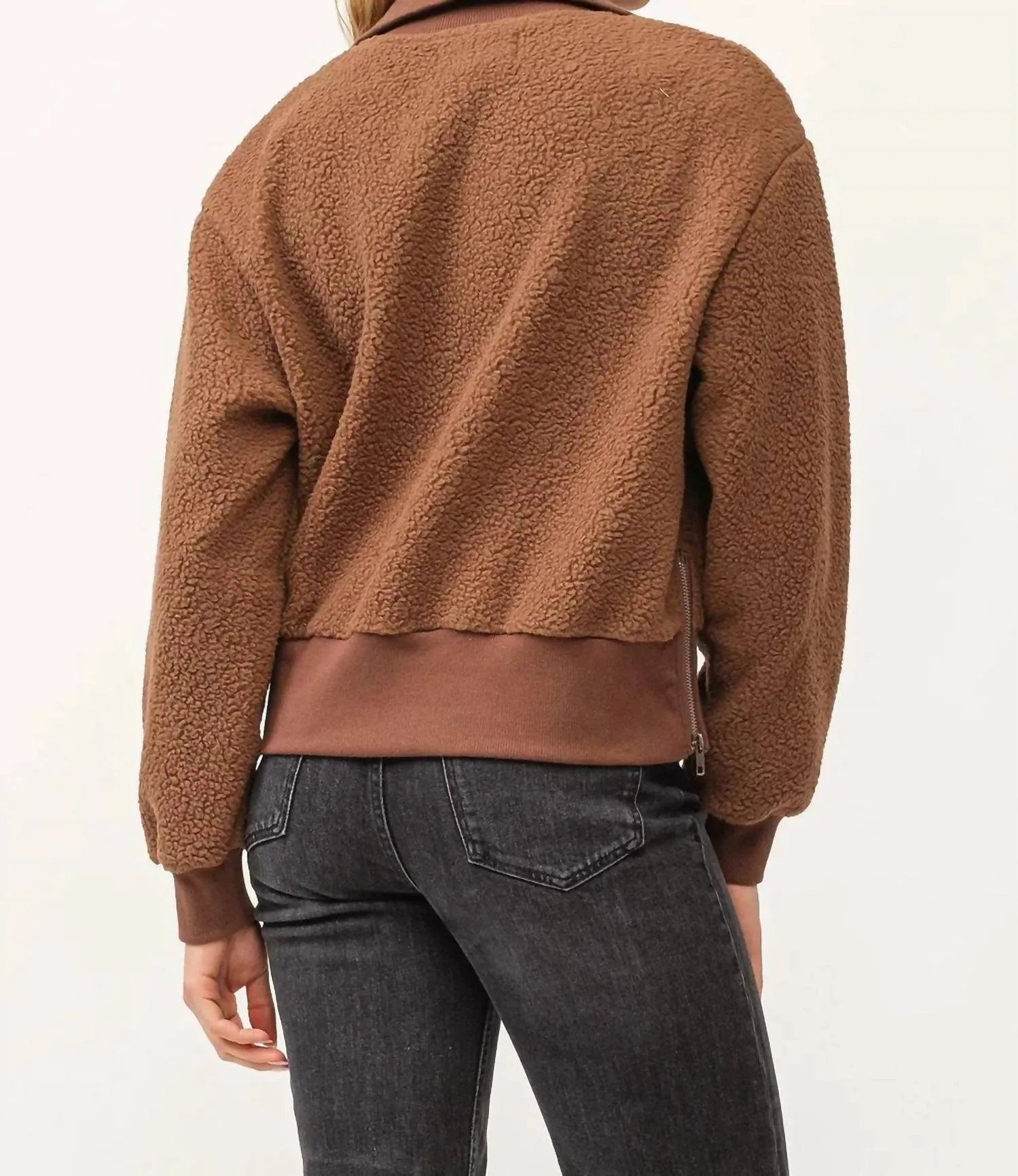 Briar Half Zip Sweater In Brown Bear