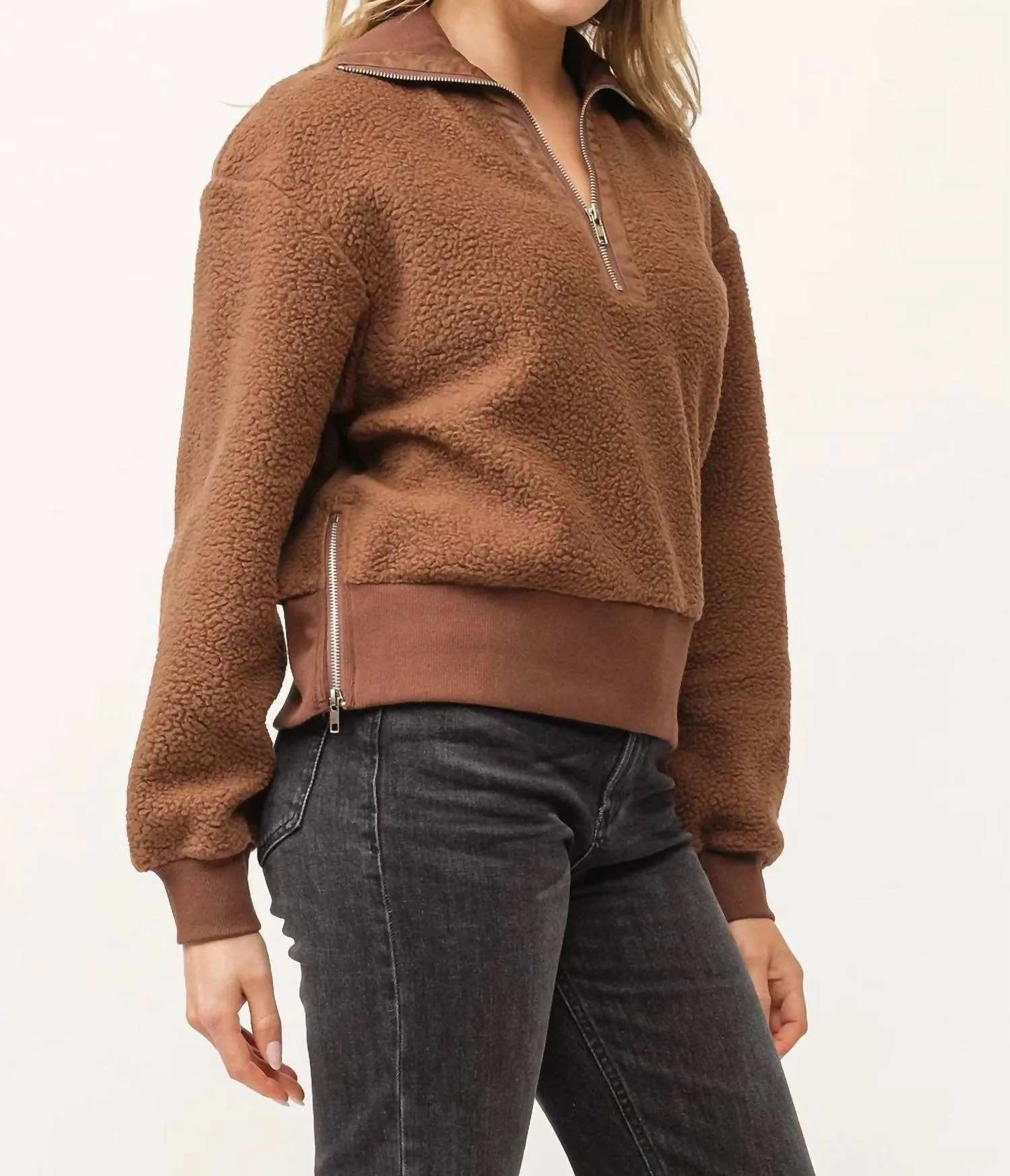 Briar Half Zip Sweater In Brown Bear