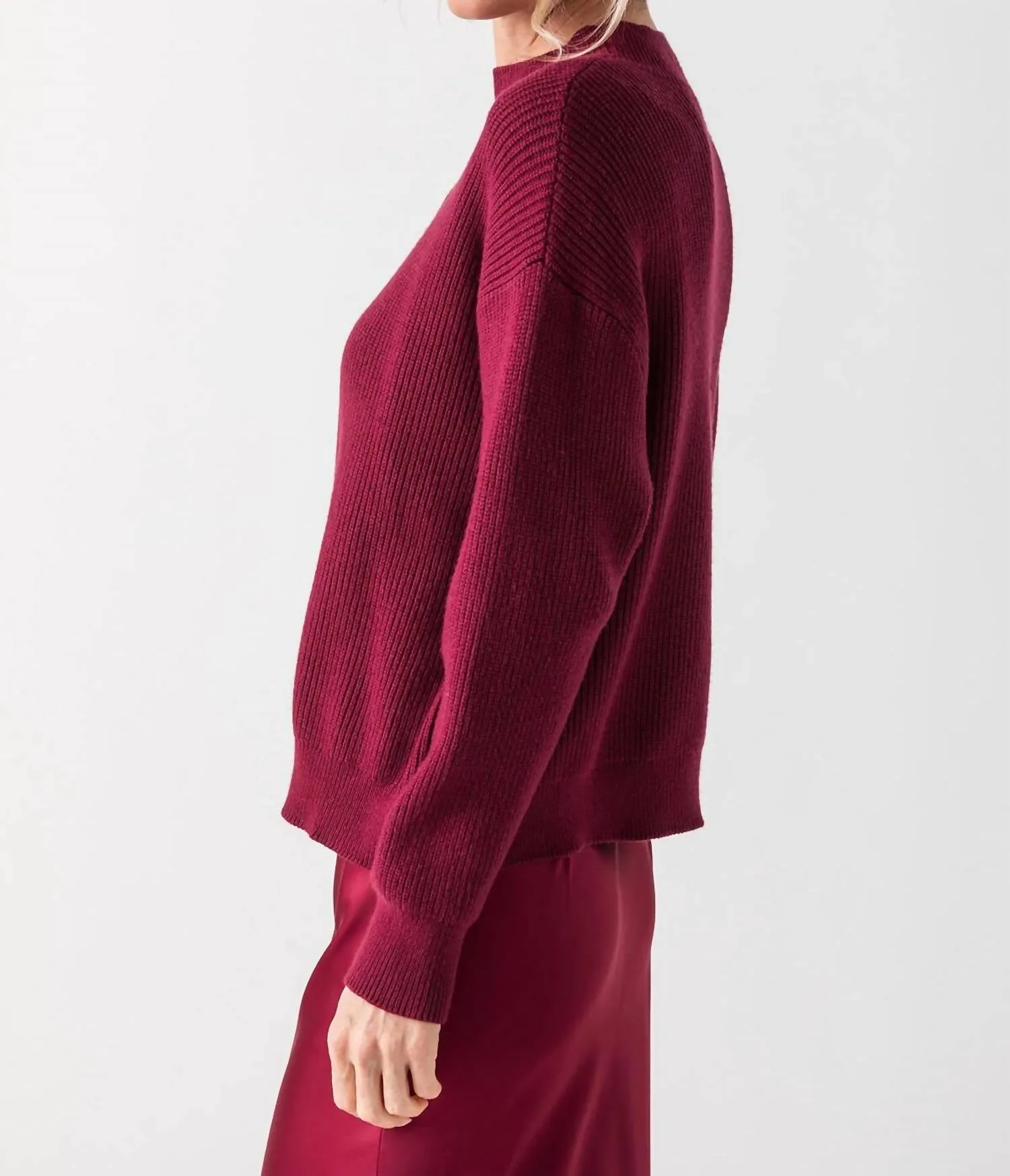 Britton Sweater In Maroon