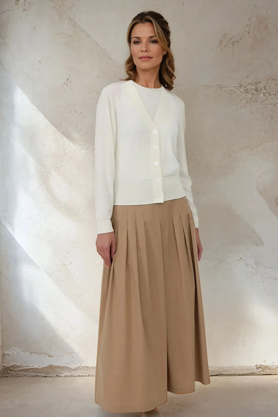 CALLI BUTTON CARDIGAN IN SUPERFINE MERINO