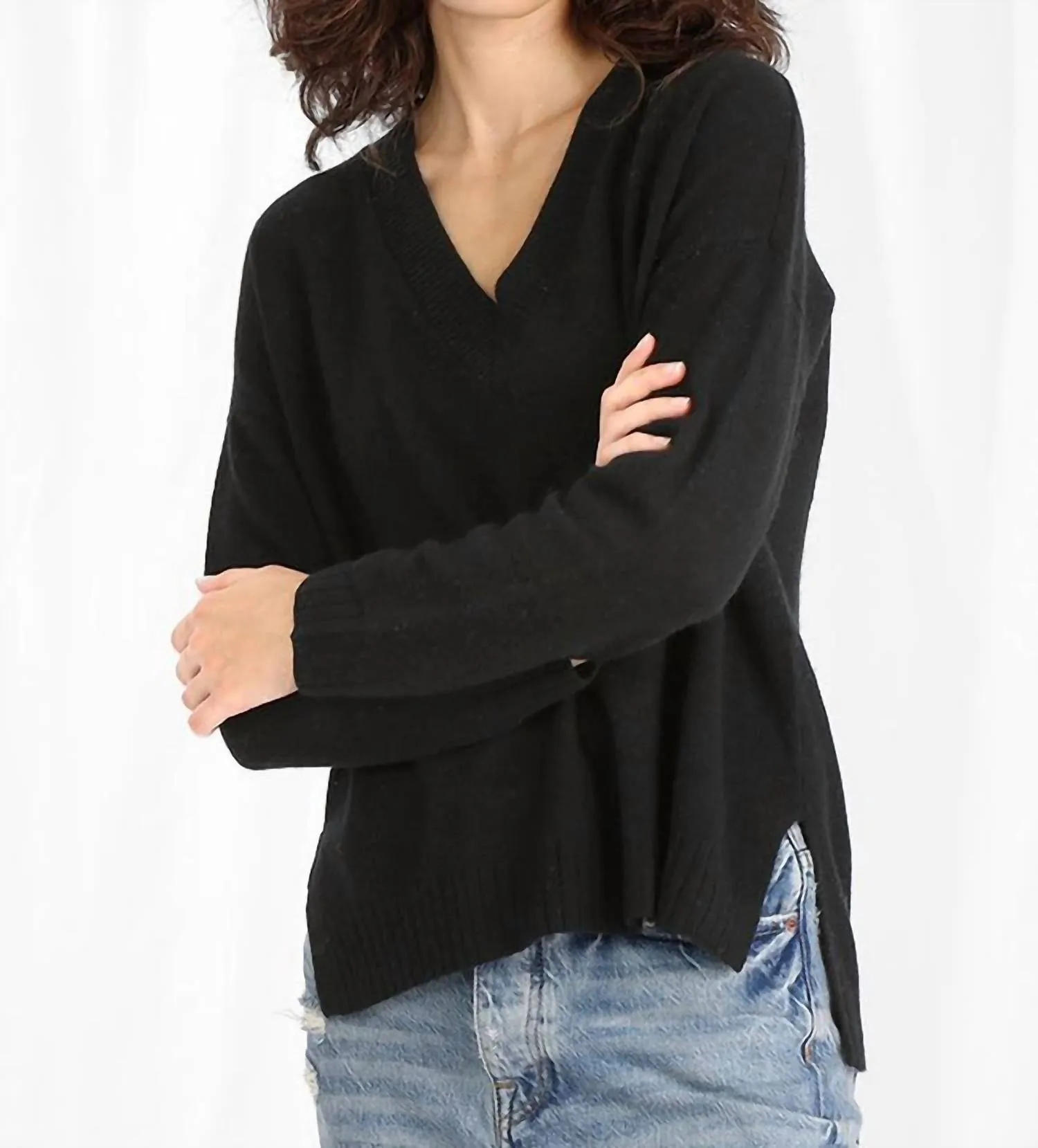 Cashmere V Neck Sweater In Black
