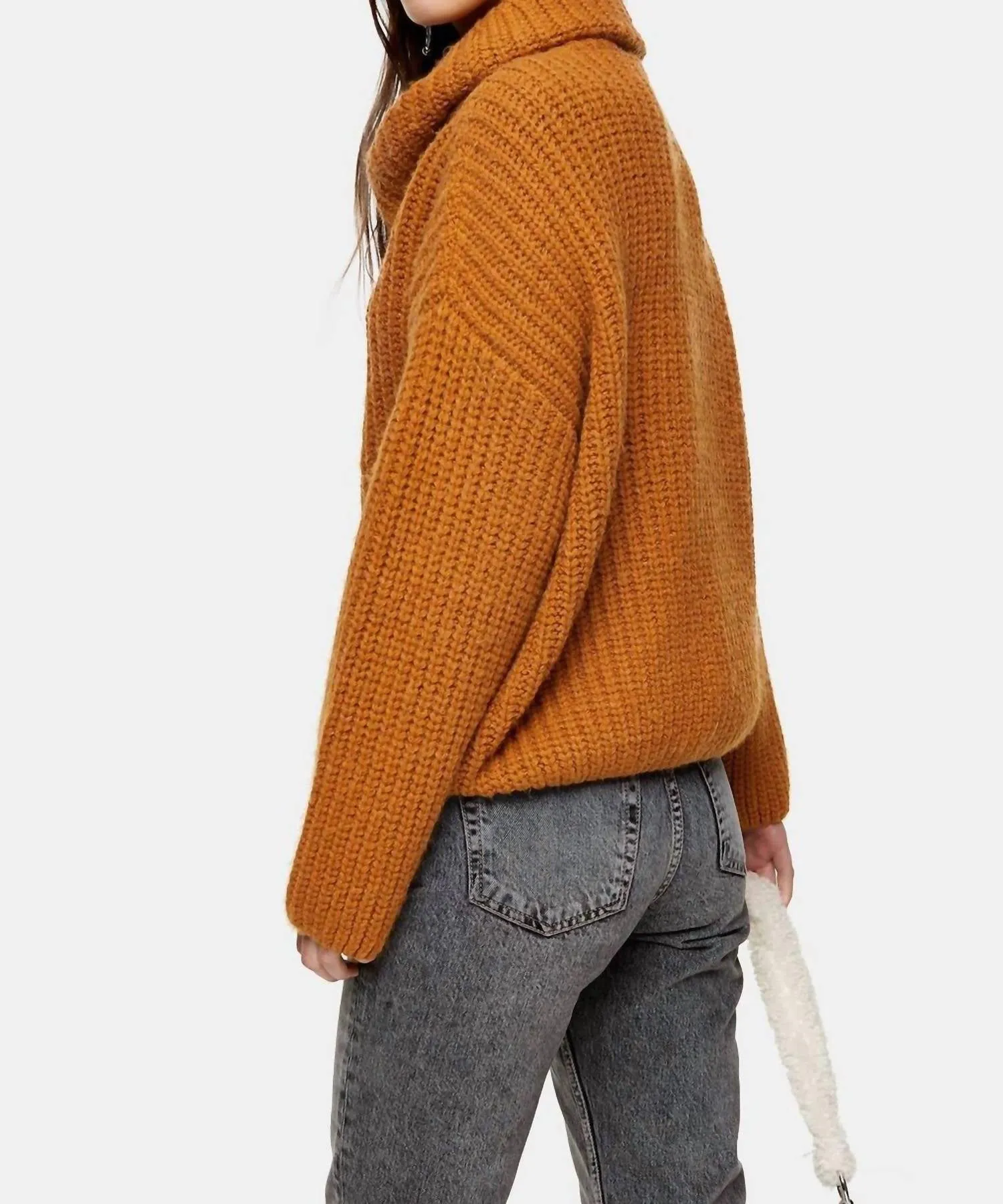 Chunky Knit Turtleneck Relaxed Sweater In Brown