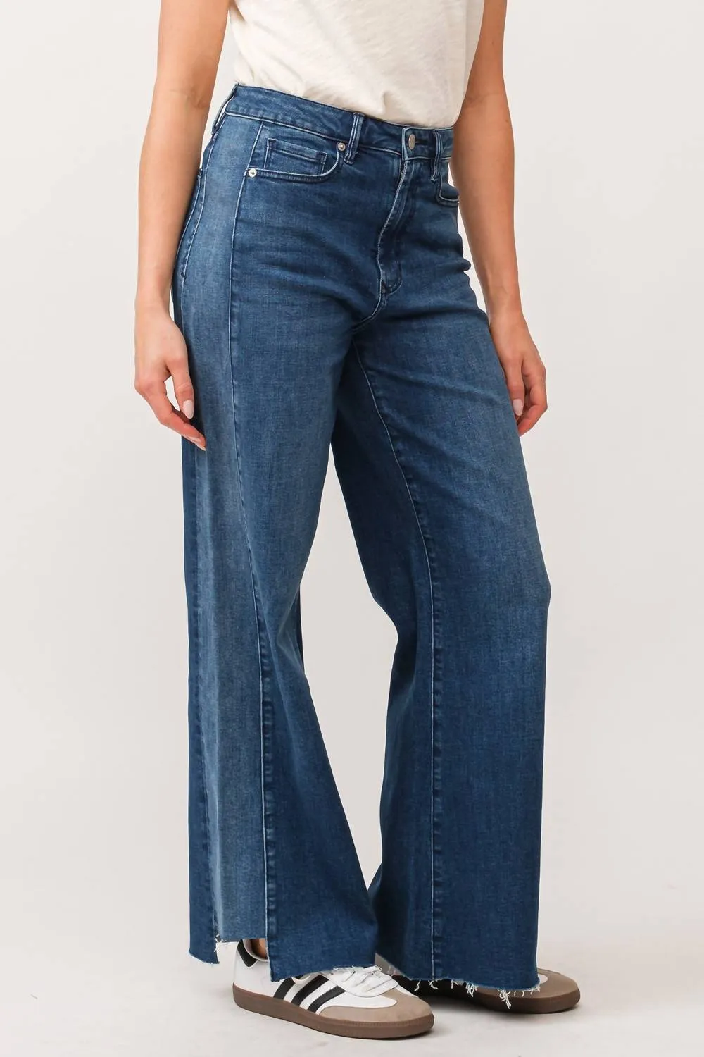 Fiona High Rise Denim In Artic Blue