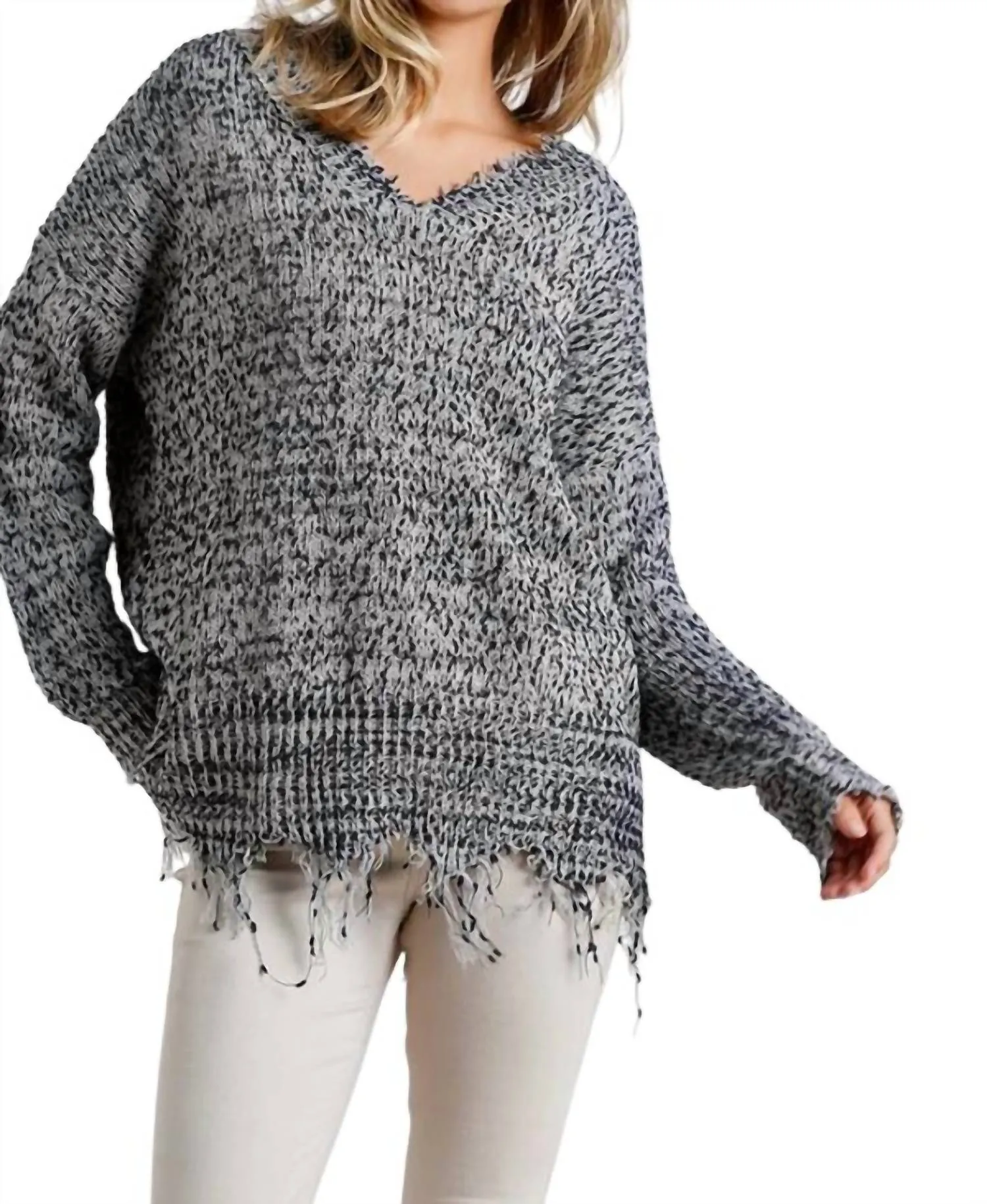 Frayed Knit Pullover Sweater In Oreo
