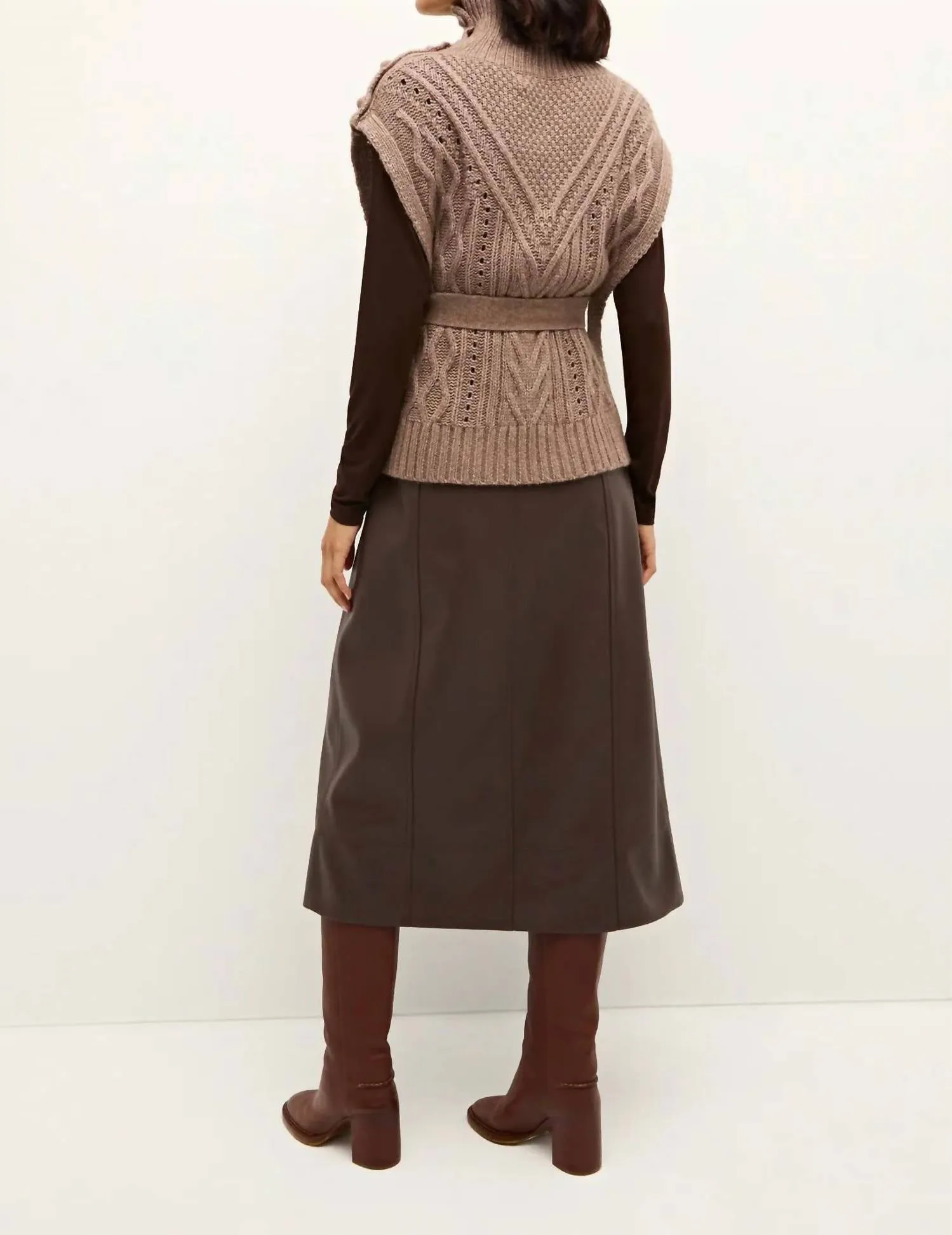 Hampton Popover Sweater In Mocha