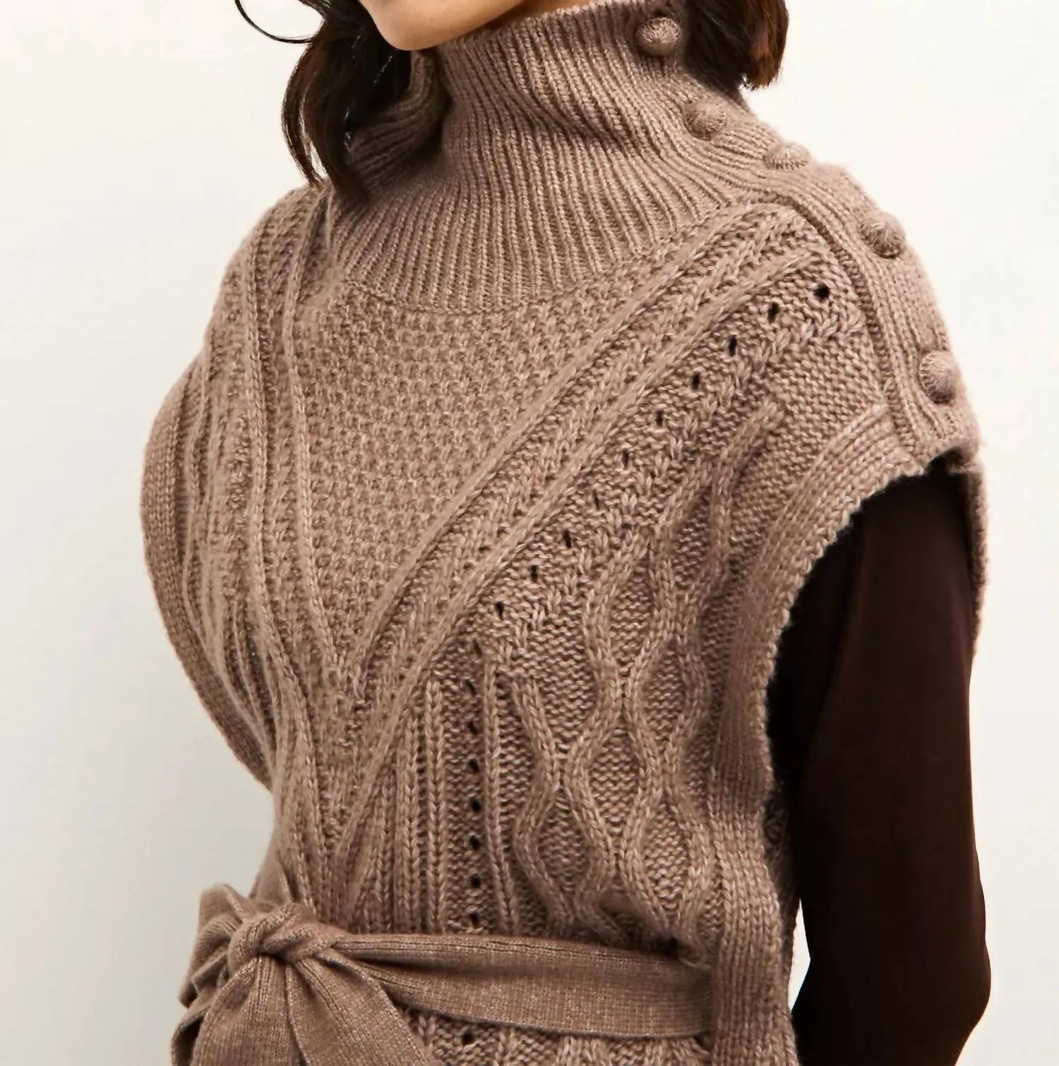 Hampton Popover Sweater In Mocha