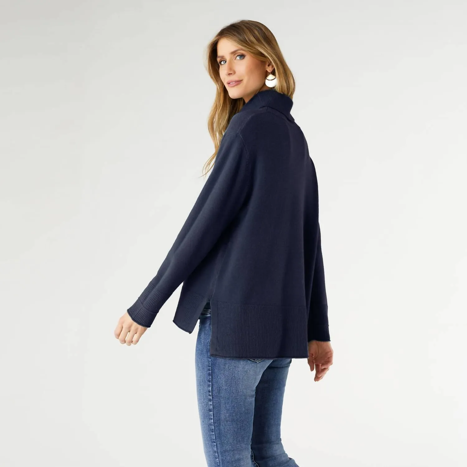 Heavenly Luxe Turtleneck Sweater In Navy
