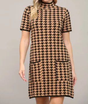 Houndstooth Mock Neck Short Sleeve Sweater Dress In Camel