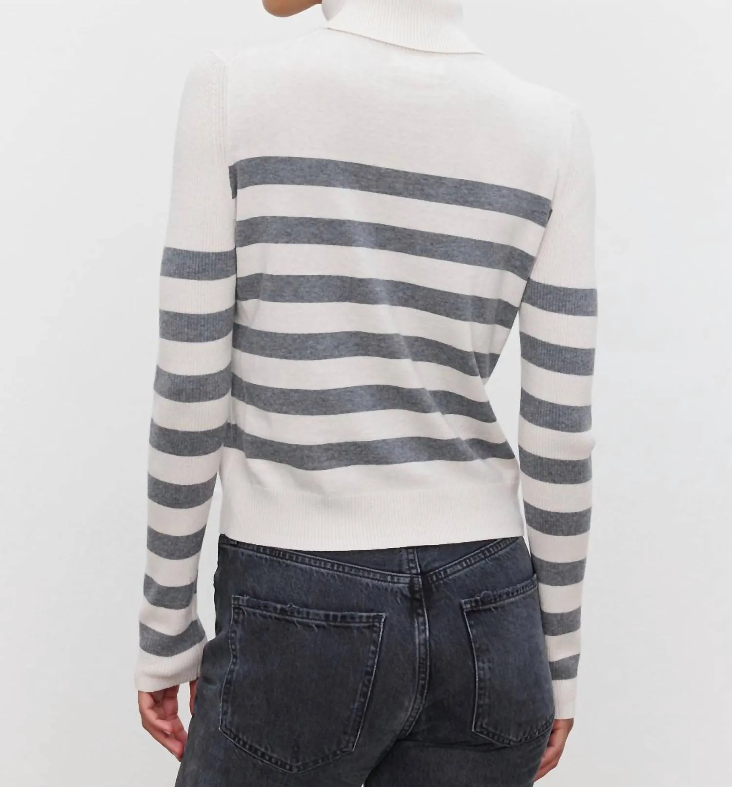 Korie Sweater In Chalk/grey