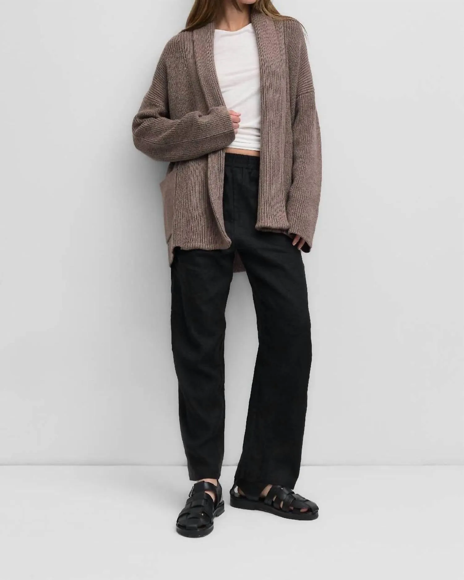 Lynn Cardigan In Mocha