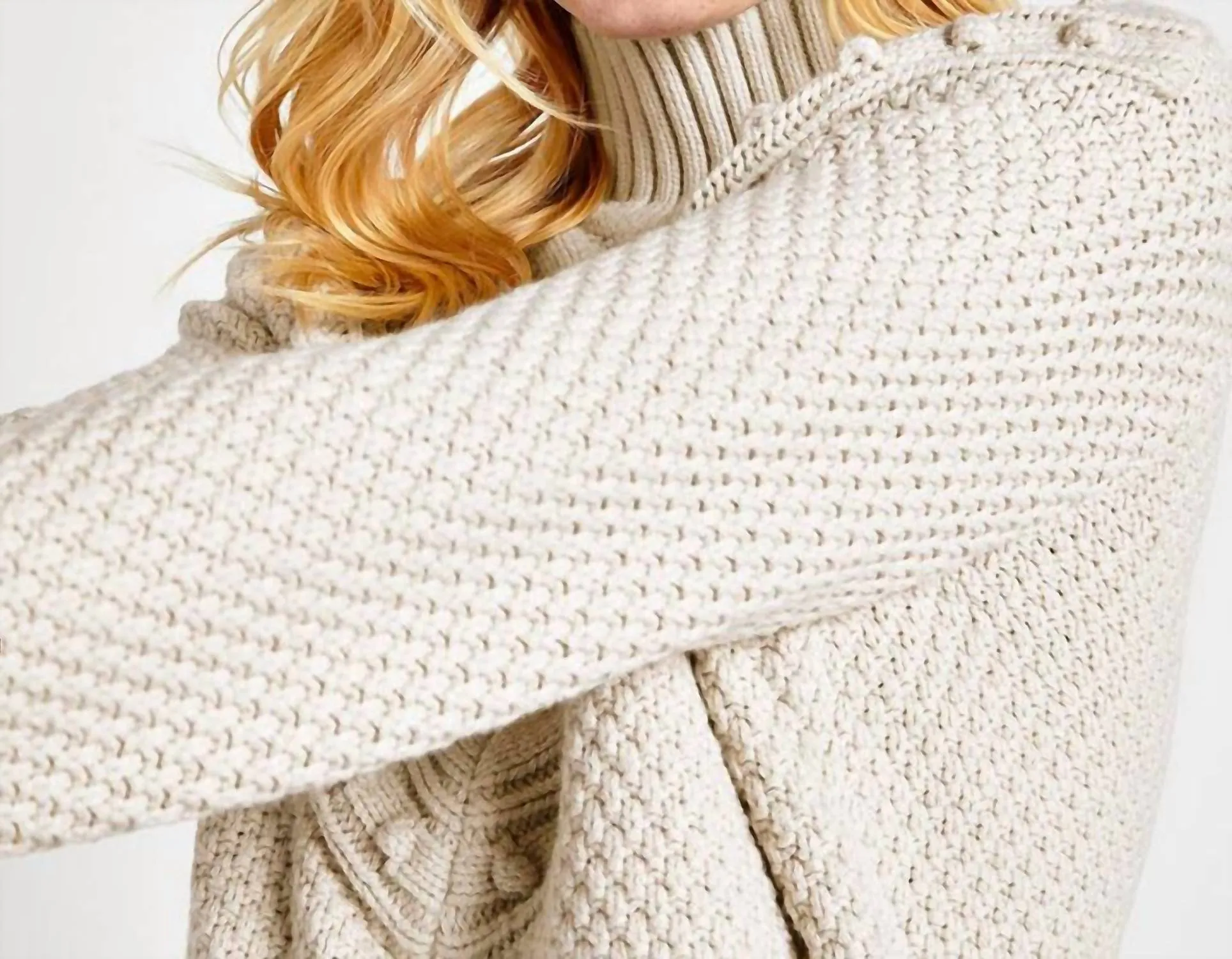 Maggie Sweater In White Sand