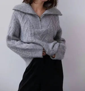 Mary-Ann Chunky Cable Knit Sweater In Heather Grey