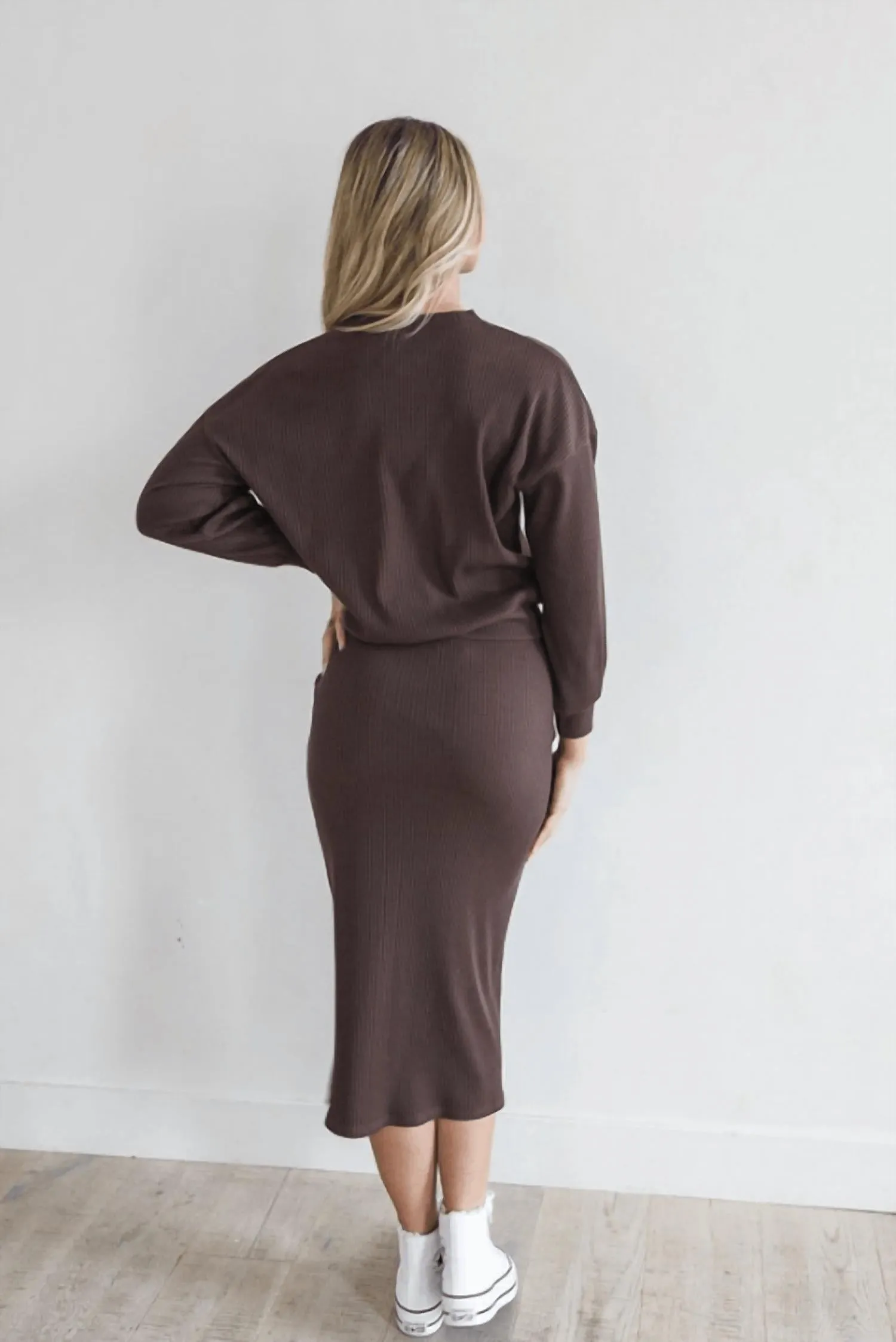 Ribbed Sweater In Brown