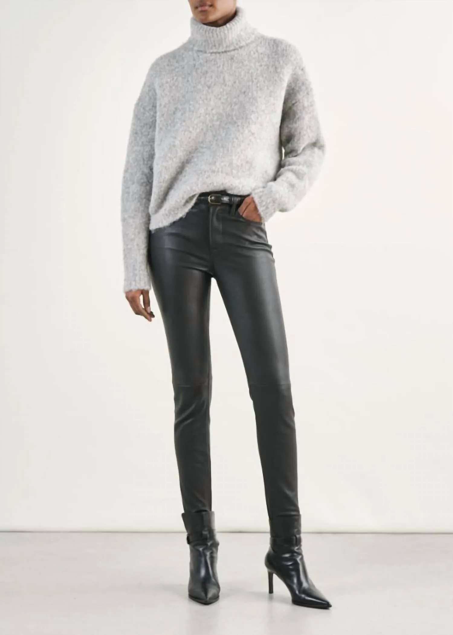 Sierra Sweater In Light Grey Melange