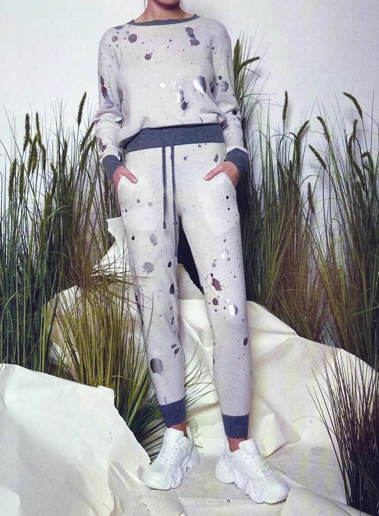 Splatter Foil Cashmere Jogger In Silver