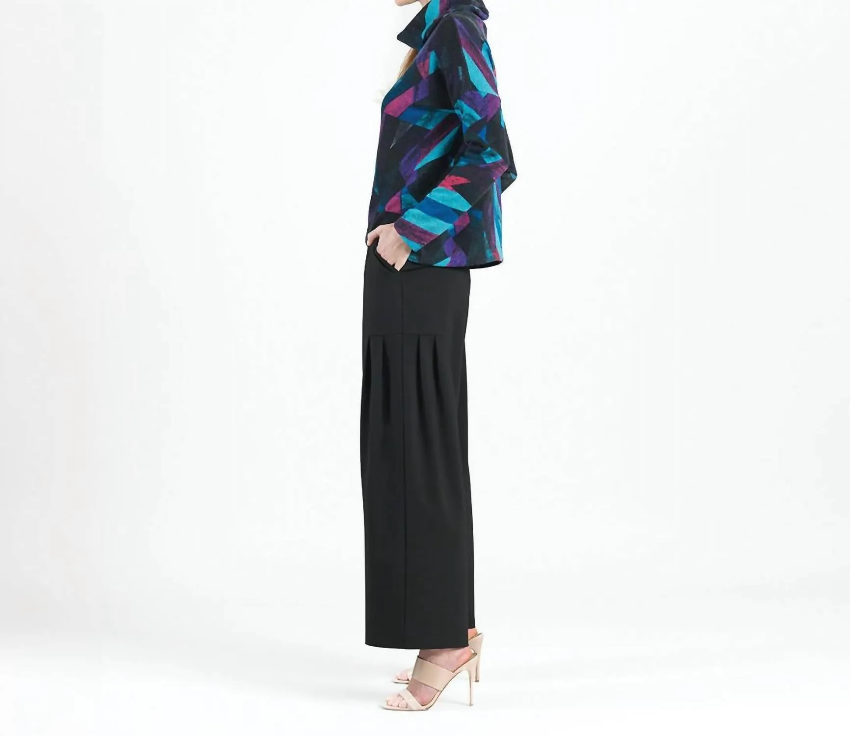 Tipped Hem Sweater Top In Ribbon Print