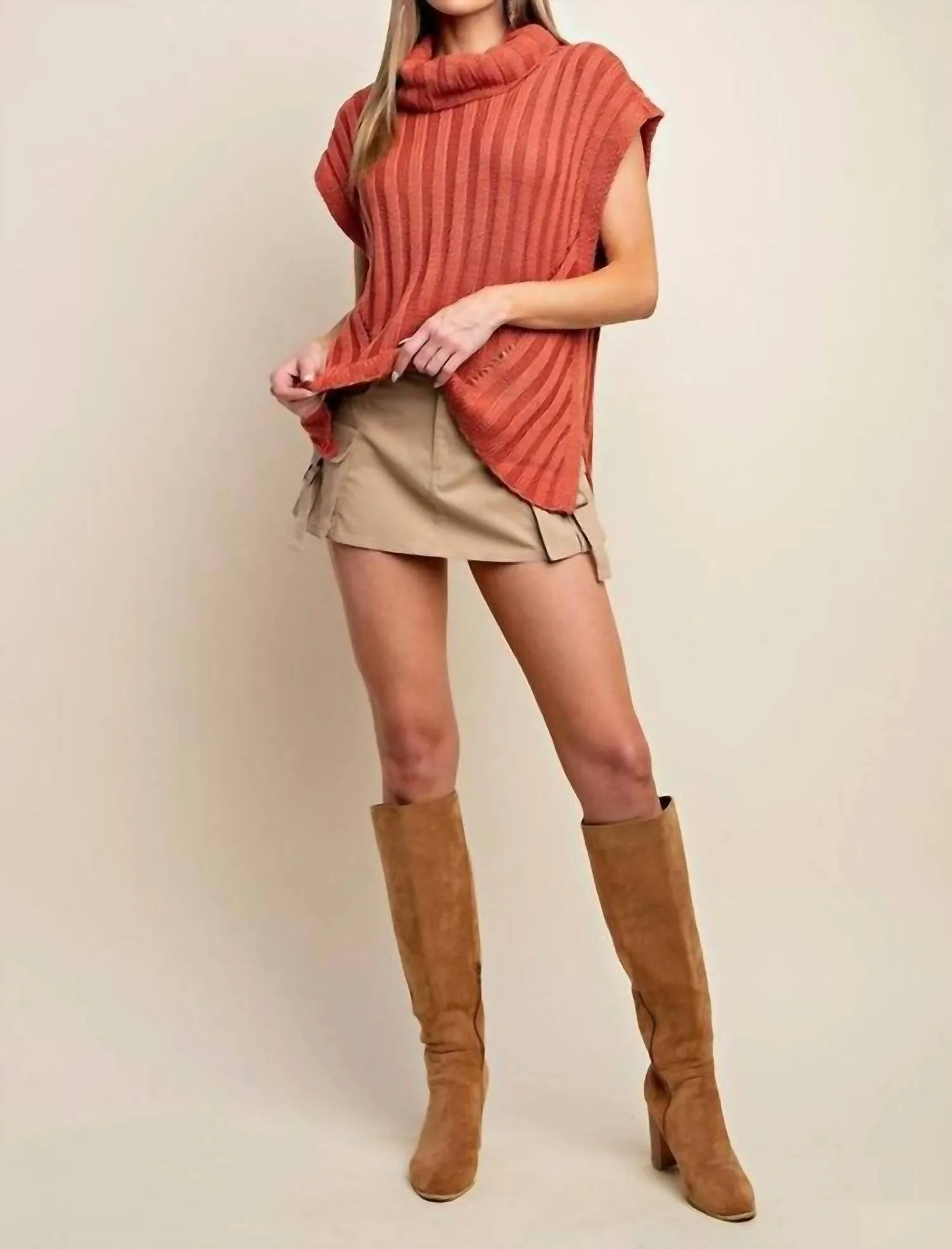 Turtle Neck Sweater Vest In Rust