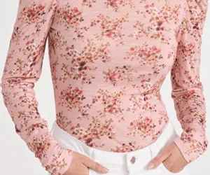 Vienna Turtleneck In Berry Cobbler