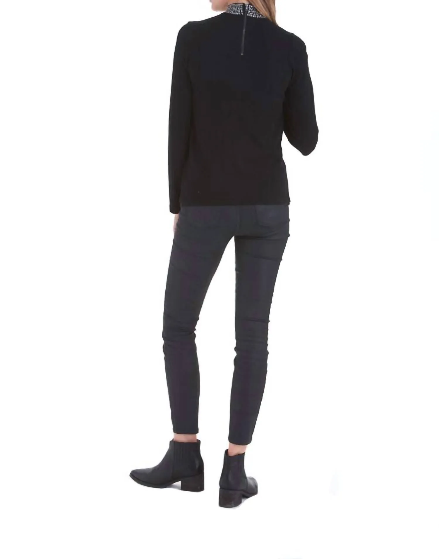 Vivienne Turtleneck Sweater In Black