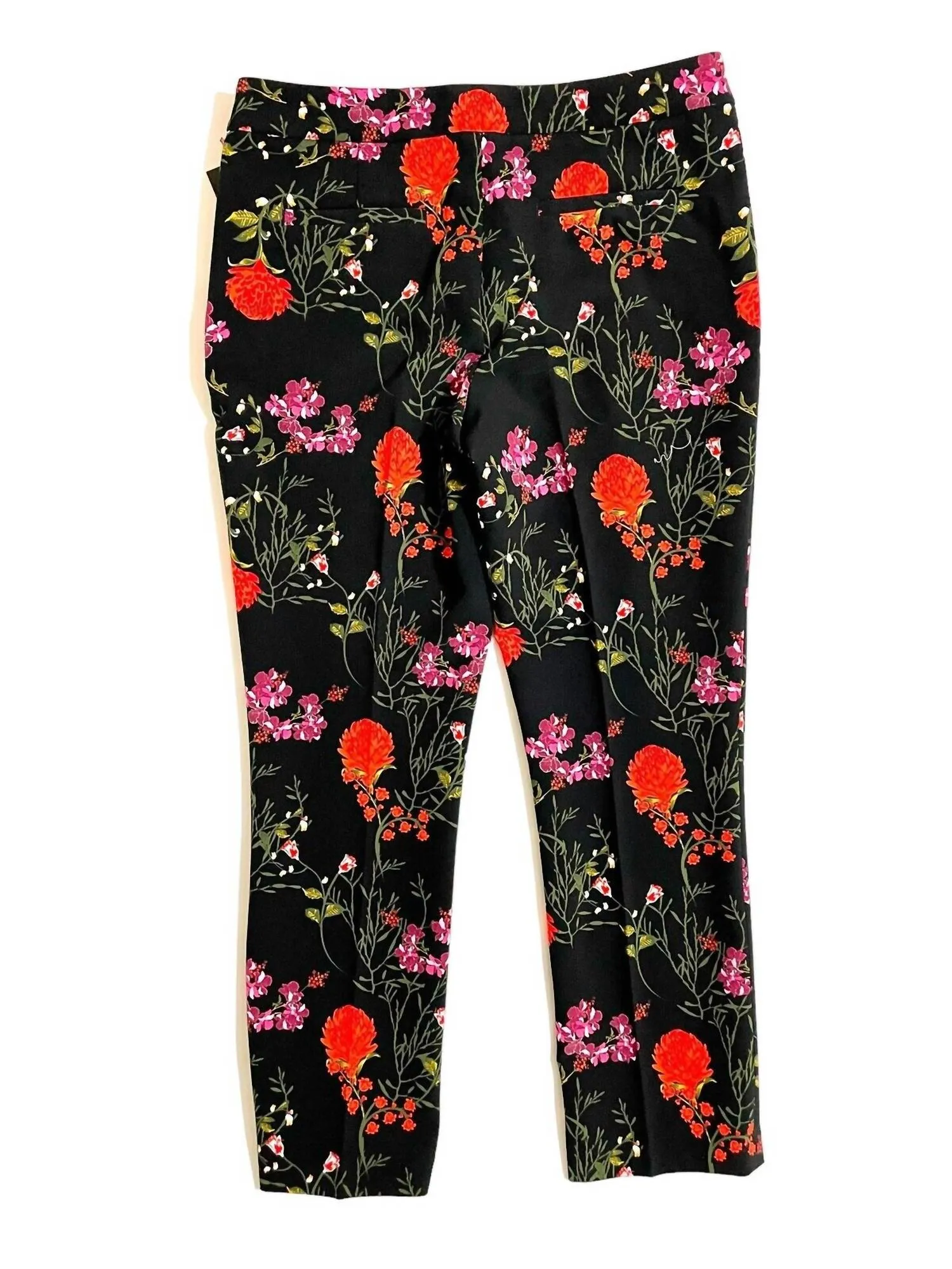 Women's Cropped Floral Print Cigarette Leg Pant In Multicolor