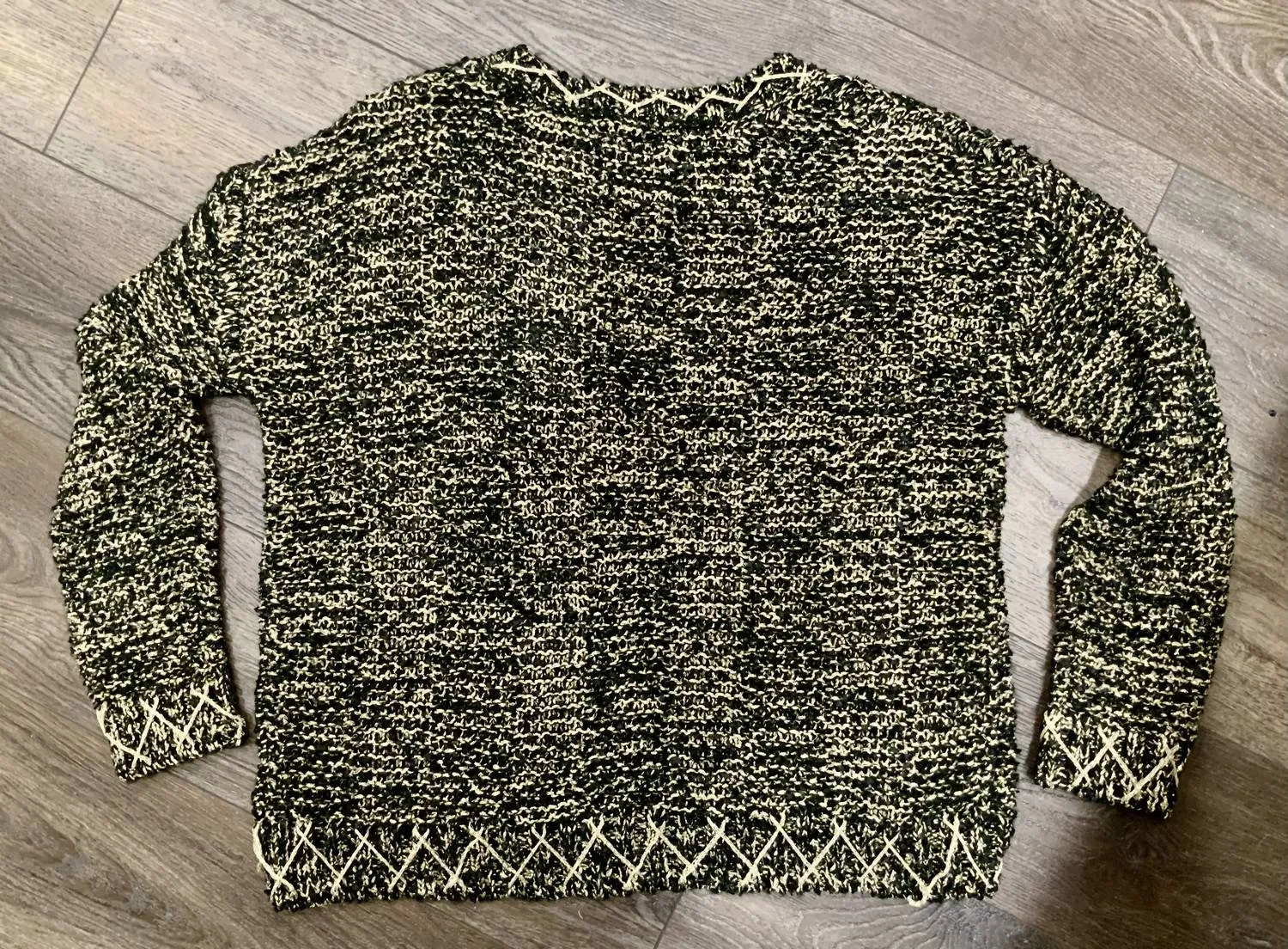 Woven Sweater In Black & Gold